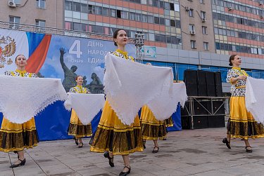 Сергей Грачев: «Поздравляю всех оренбуржцев с государственным праздником – Днем народного единства!»